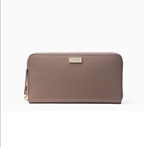 Kate Spade Laurel Way Wallet ♠️